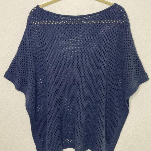 Neiman Marcus sweater poncho cashmere open knit sz Small sz medium in bl… - Picture 7 of 9